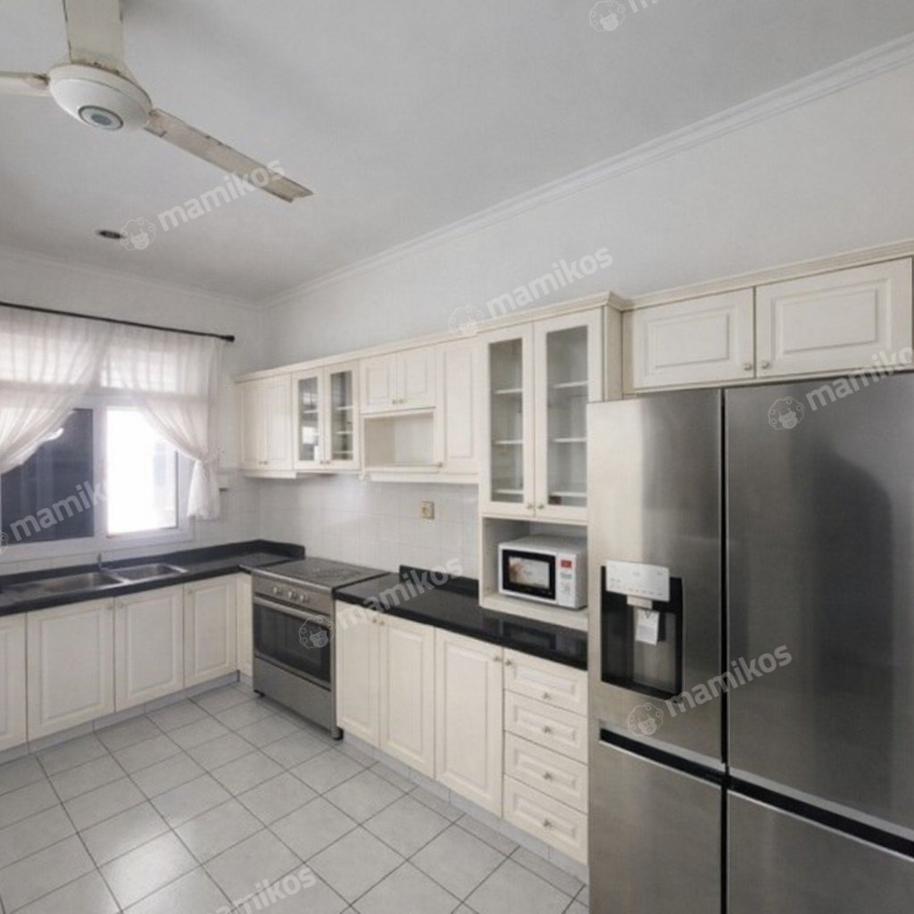 Rumah Sertifikat SHM 4 Kamar Tidur 4 Kamar Mandi Antasari Jakarta Selatan - Photo 2