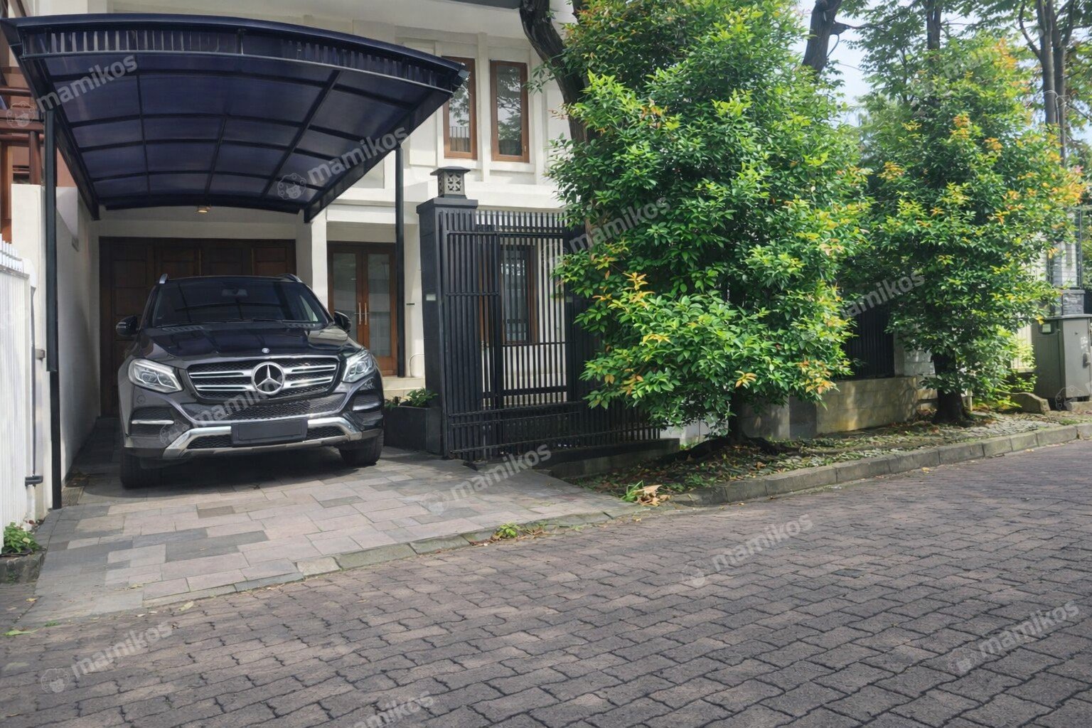 Rumah Sertifikat SHM 5 Kamar Tidur 3 Kamar Mandi Lebak Bulus Jakarta Selatan