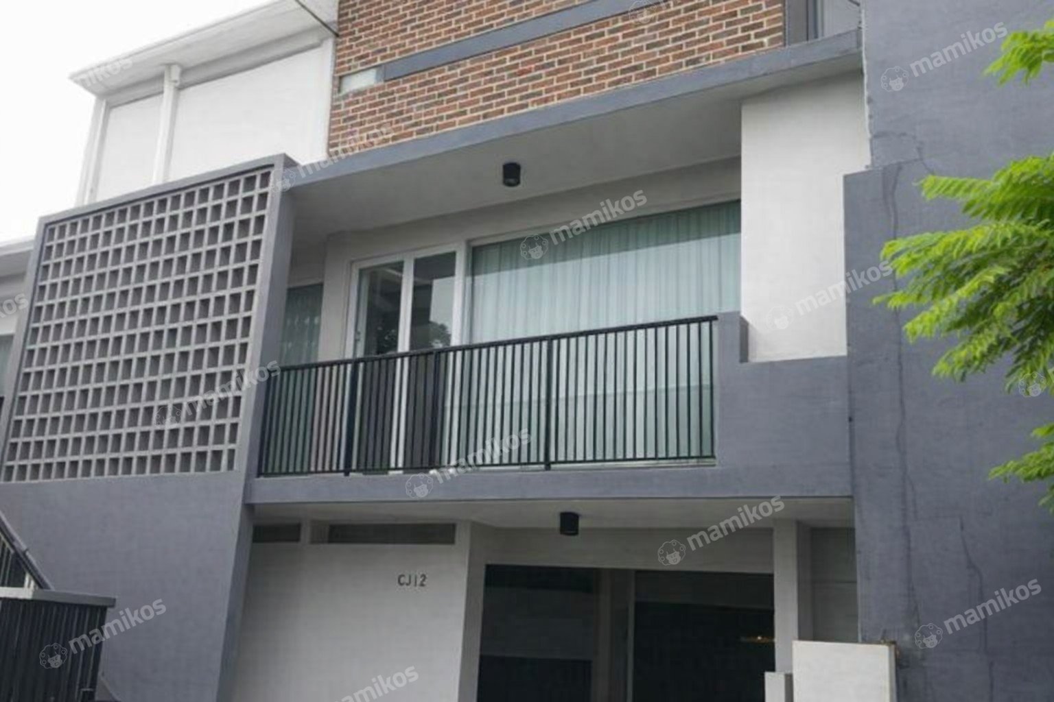 Rumah Sertifikat SHM 4 Kamar Tidur 5 Kamar Mandi Kembangan Jakarta Barat