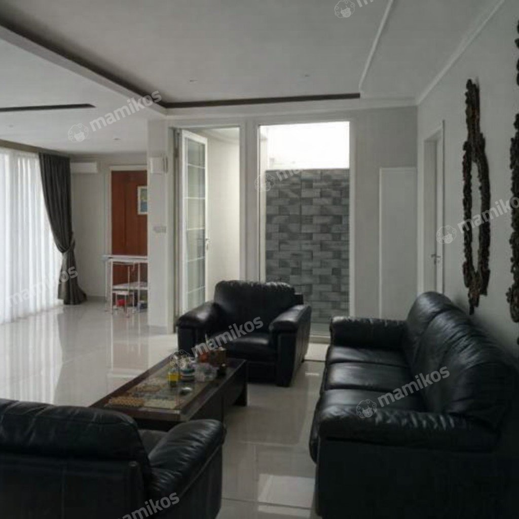 Rumah Sertifikat SHM 4 Kamar Tidur 5 Kamar Mandi Kembangan Jakarta Barat - Photo 4