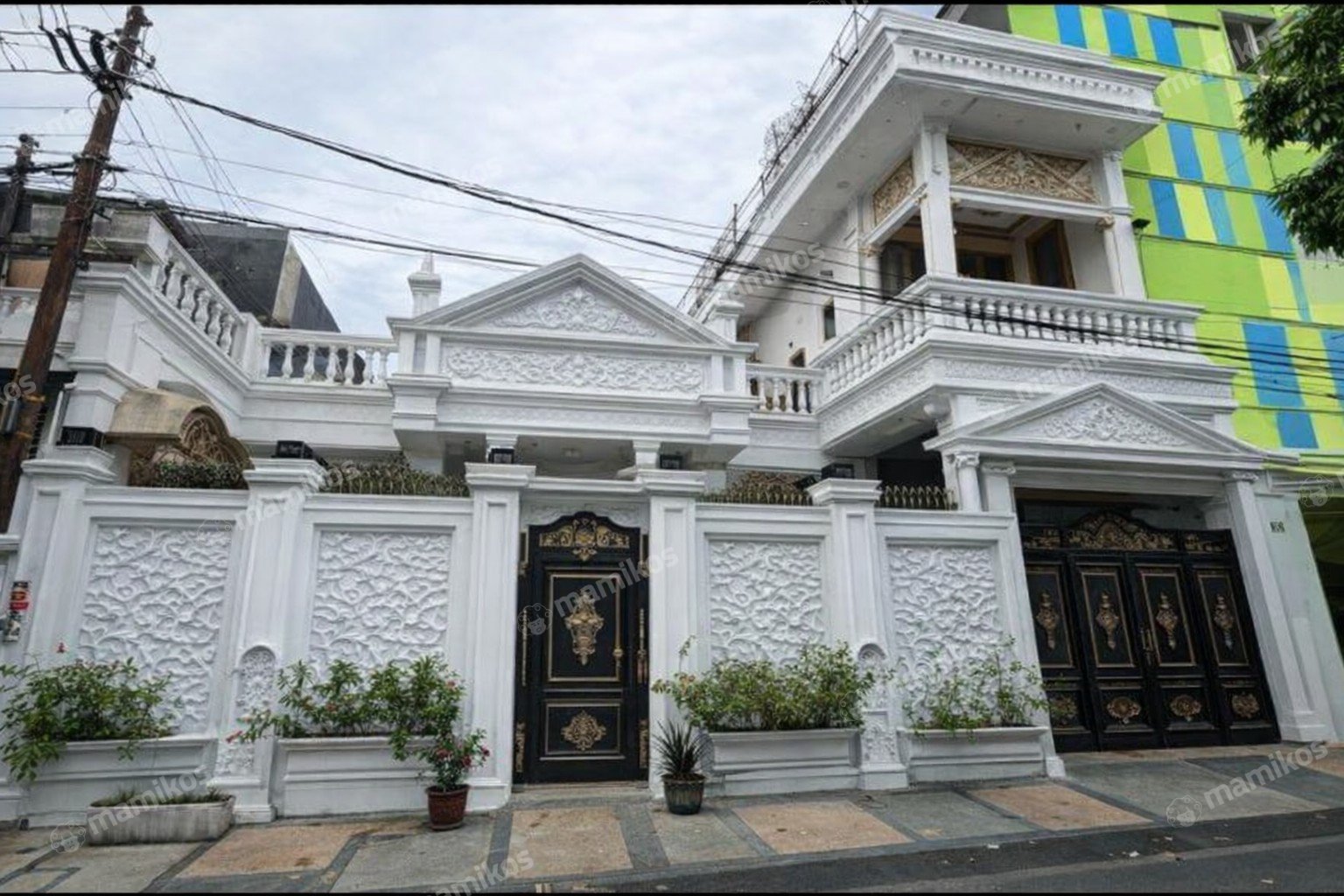 Rumah Sertifikat SHM 5 Kamar Tidur 6 Kamar Mandi Duren Sawit Jakarta Timur