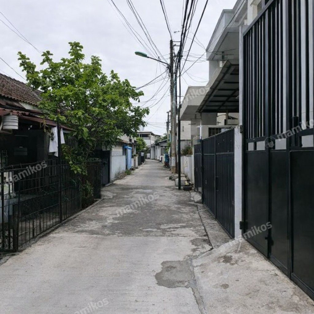 Rumah Sertifikat SHM 2 Kamar Tidur 3 Kamar Mandi Duri Kepa Jakarta Barat - Photo 3