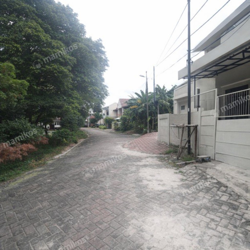 Rumah Sertifikat SHM 3 Kamar Tidur 2 Kamar Mandi Citra Garden Jakarta Barat - Photo 3