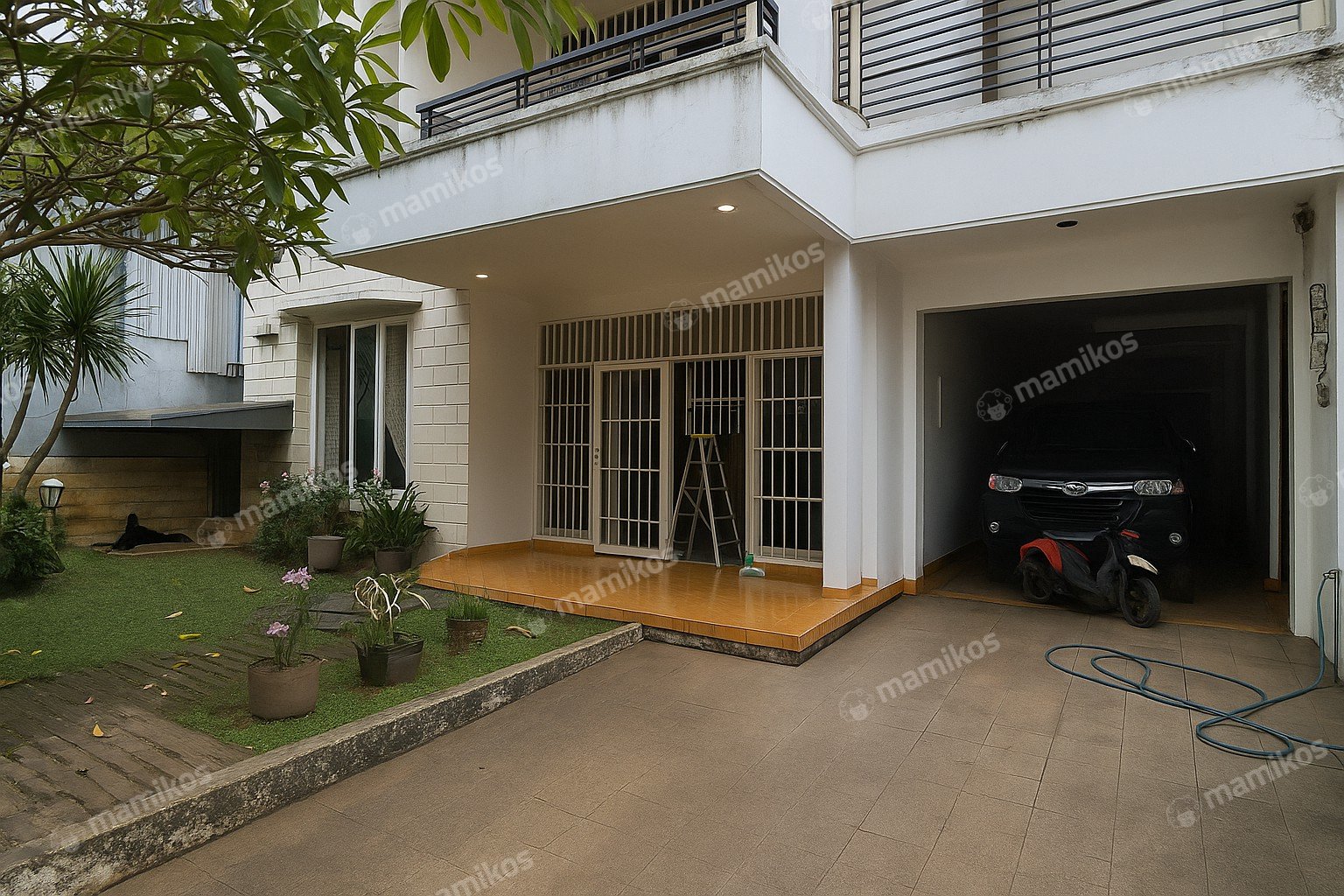 Rumah Sertifikat SHM 5 Kamar Tidur 3 Kamar Mandi Pondok Indah Jakarta Selatan