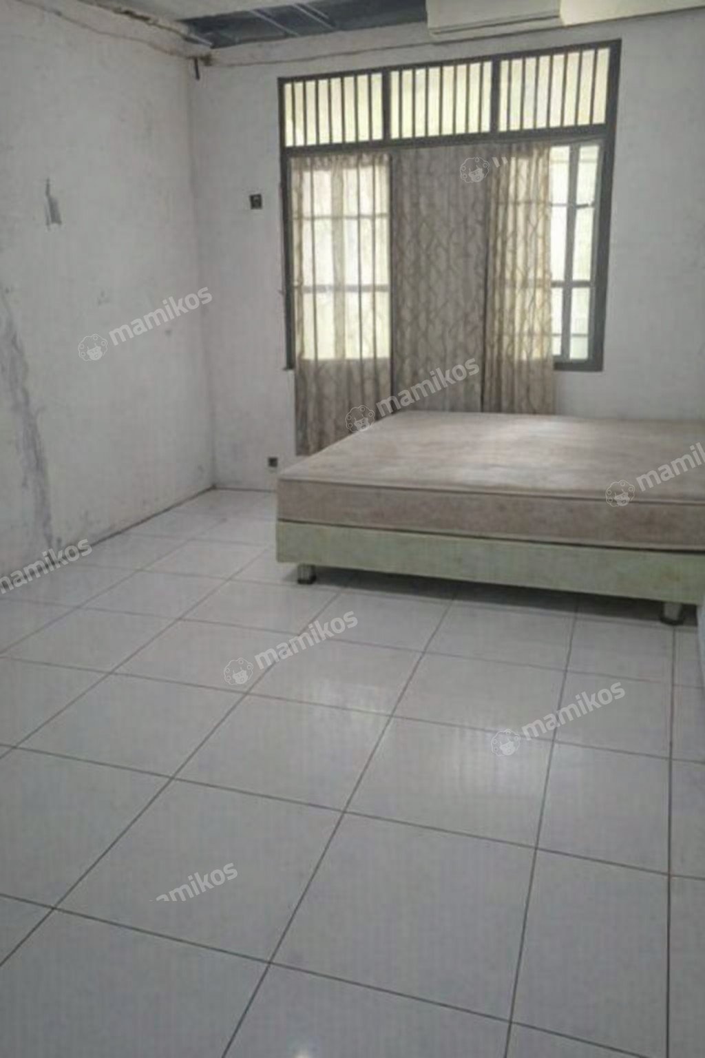 Rumah Sertifikat SHM 4 Kamar Tidur 3 Kamar Mandi Bintaro Jakarta Selatan - Photo 3