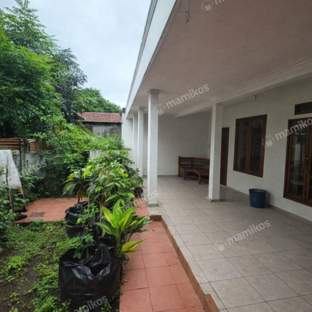 Rumah Sertifikat SHM 5 Kamar Tidur 3 Kamar Mandi Kebayoran Baru Jakarta Selatan - Photo 4