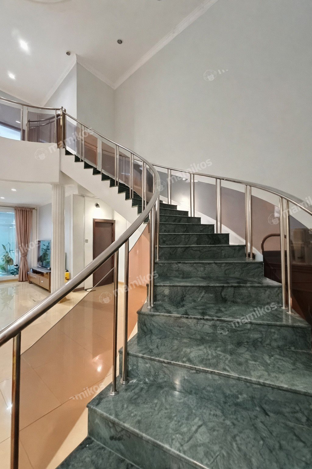 Rumah 4 Kamar Tidur 3 Kamar Mandi 2 Lantai Pantai Indah Kapuk Jakarta Utara - Photo 2