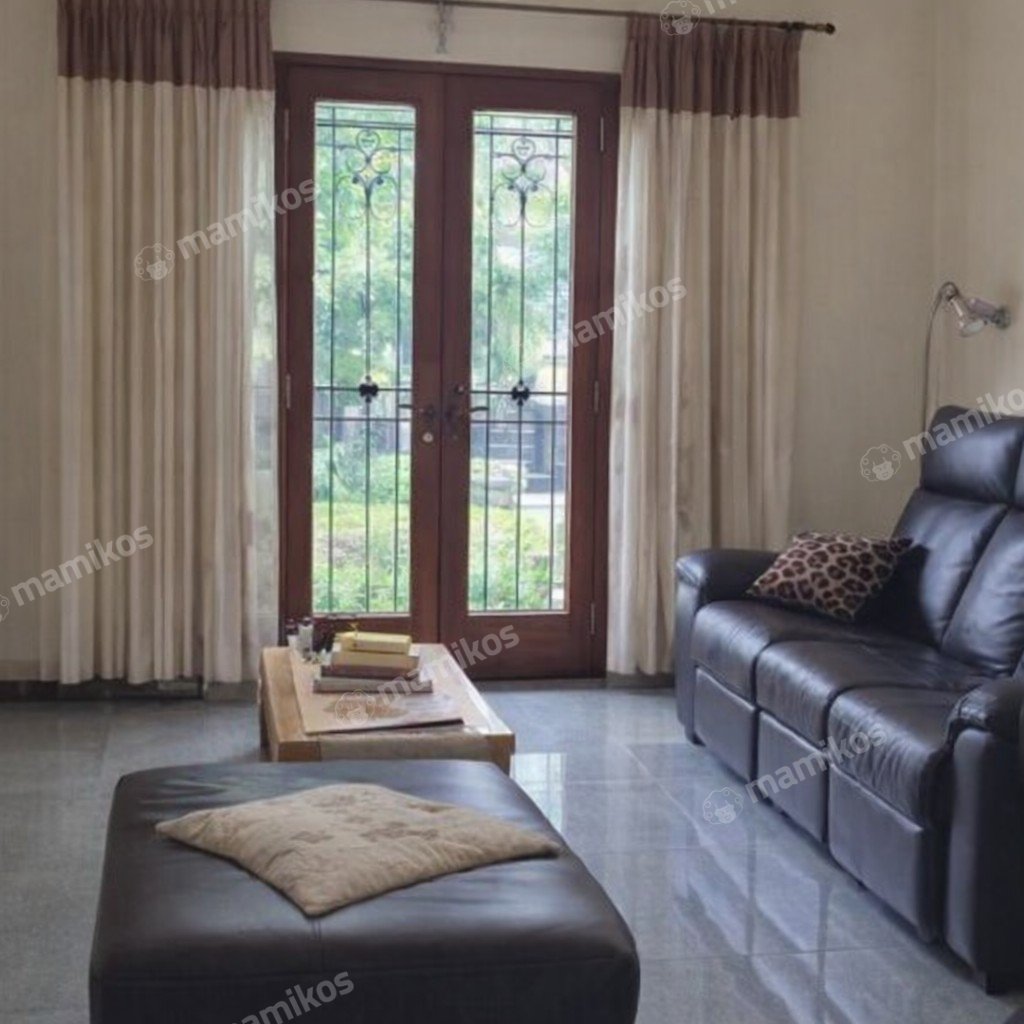 Rumah Sertifikat SHM 3 Kamar Tidur 3 Kamar Mandi Intercon Jakarta Barat - Photo 3