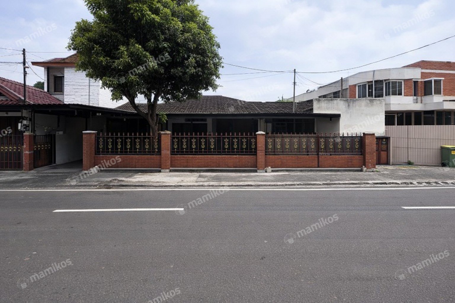 Rumah Sertifikat SHM 5 Kamar Tidur 4 Kamar Mandi Tebet Jakarta Selatan - Photo 2