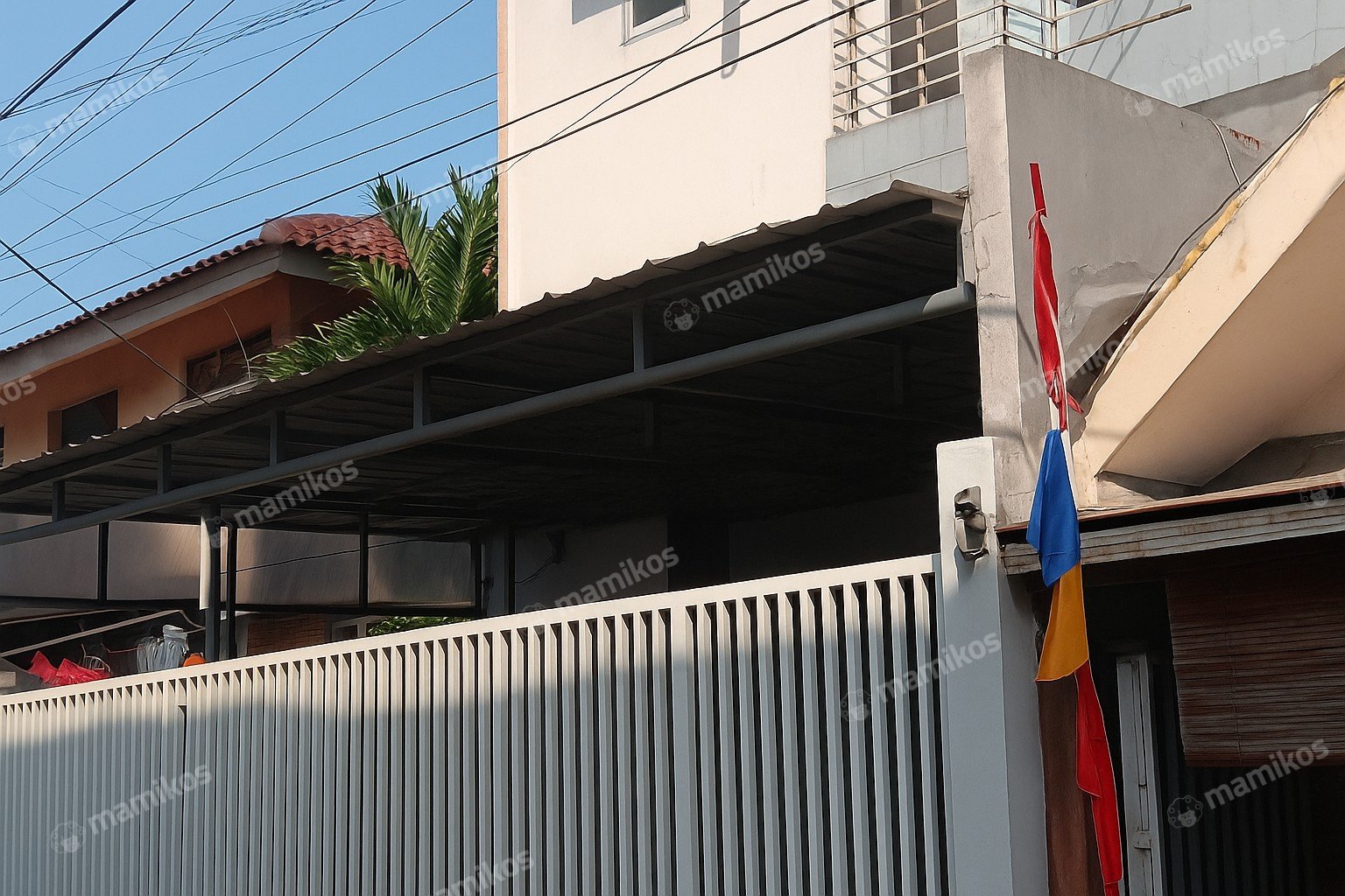 Rumah Sertifikat SHM 4 Kamar Tidur 3 Kamar Mandi Kebayoran Baru Jakarta Selatan