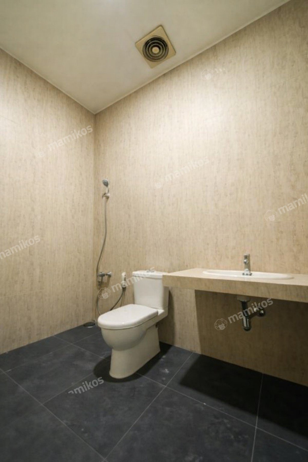 Rumah 4 Kamar Tidur 4 Kamar Mandi 3 Lantai Pantai Indah Kapuk Jakarta Utara - Photo 3