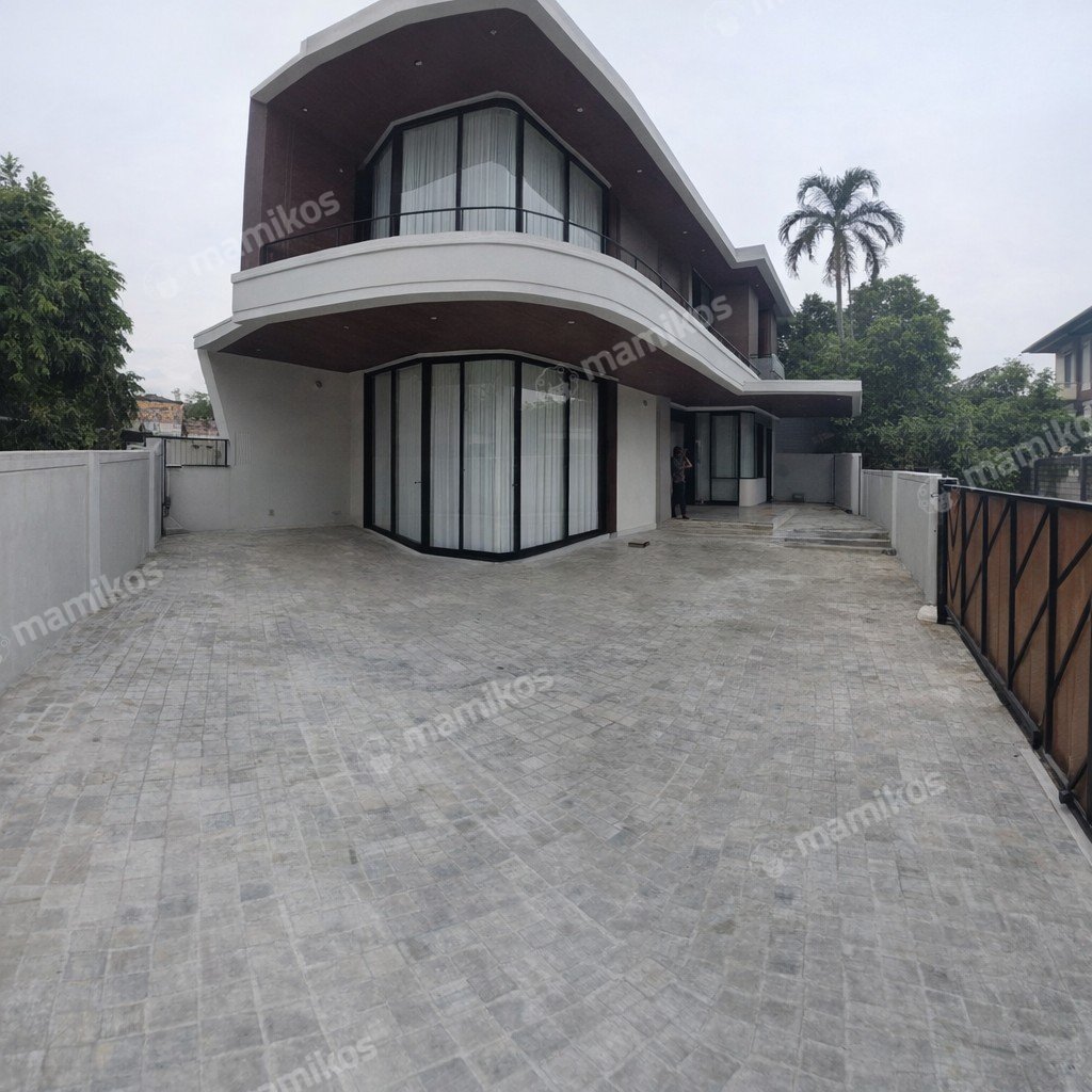 Rumah Sertifikat SHM 5 Kamar Tidur 3 Kamar Mandi Pondok Indah Jakarta Selatan - Photo 4