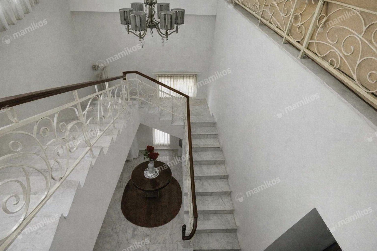 Rumah Sertifikat SHM 4 Kamar Tidur 3 Kamar Mandi Puri Indah Jakarta Barat - Photo 4