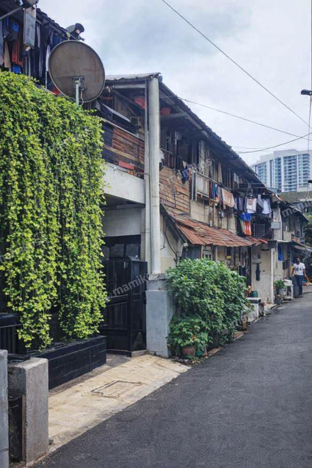 Rumah Sertifikat SHM 32 Kamar Tidur 6 Kamar Mandi Kuningan Jakarta Selatan - Photo 2