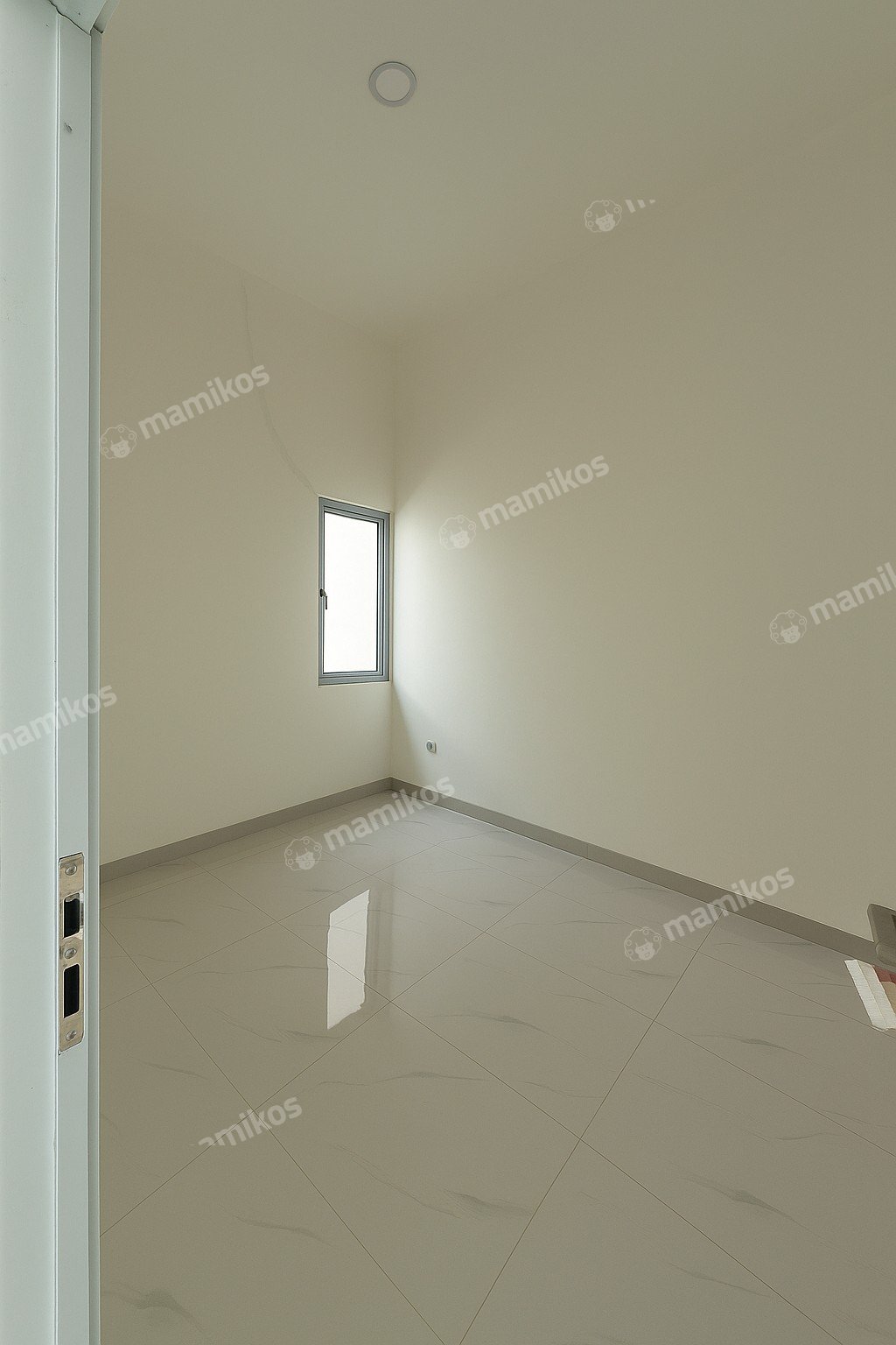 Rumah Sertifikat SHM 3 Kamar Mandi 2 Lantai Duri Kosambi Jakarta Barat - Photo 4