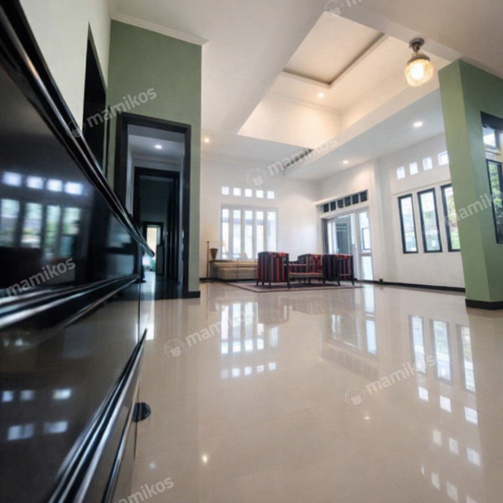 Rumah Sertifikat SHM 5 Kamar Tidur 5 Kamar Mandi Kelapa Gading Jakarta Utara - Photo 2