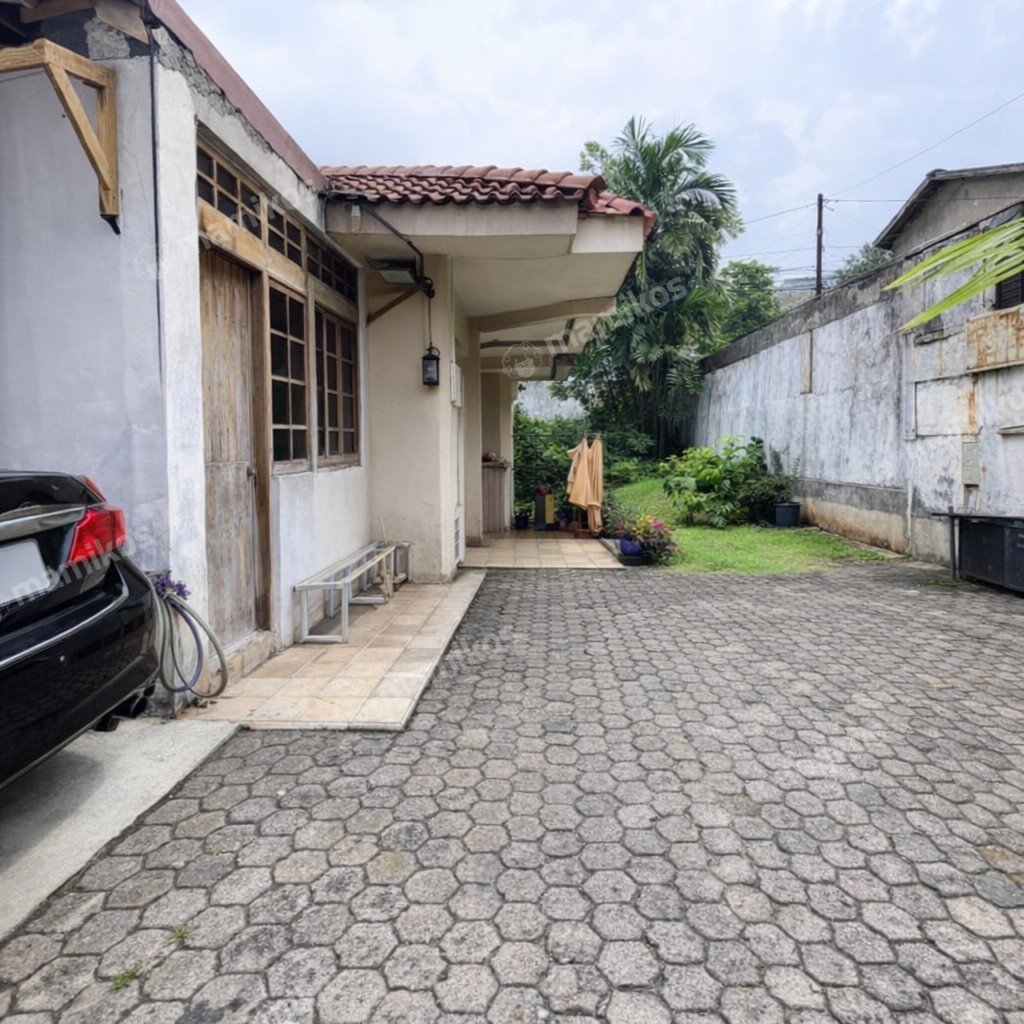 Rumah Sertifikat SHM 3 Kamar Tidur 1 Kamar Mandi Kemang Jakarta Selatan - Photo 2