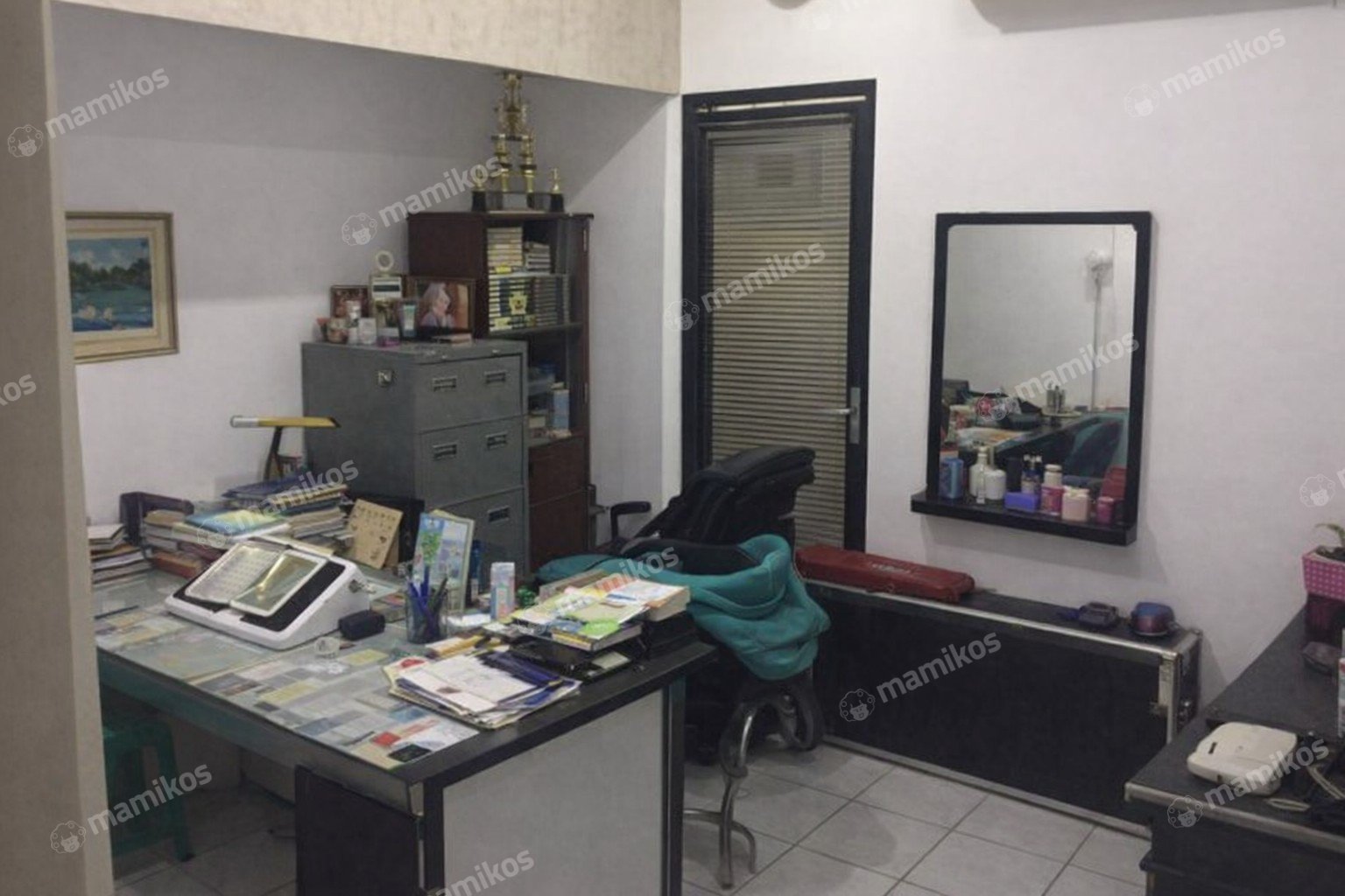Rumah Sertifikat SHM 5 Kamar Tidur 3 Kamar Mandi Tanjung Duren Utara Jakarta Barat