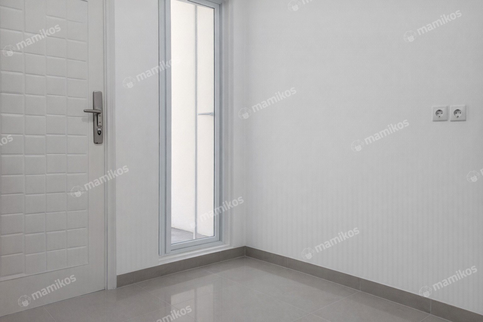 Rumah Sertifikat SHM 3 Kamar Tidur 3 Kamar Mandi Pulo Gadung Jakarta Timur - Photo 3