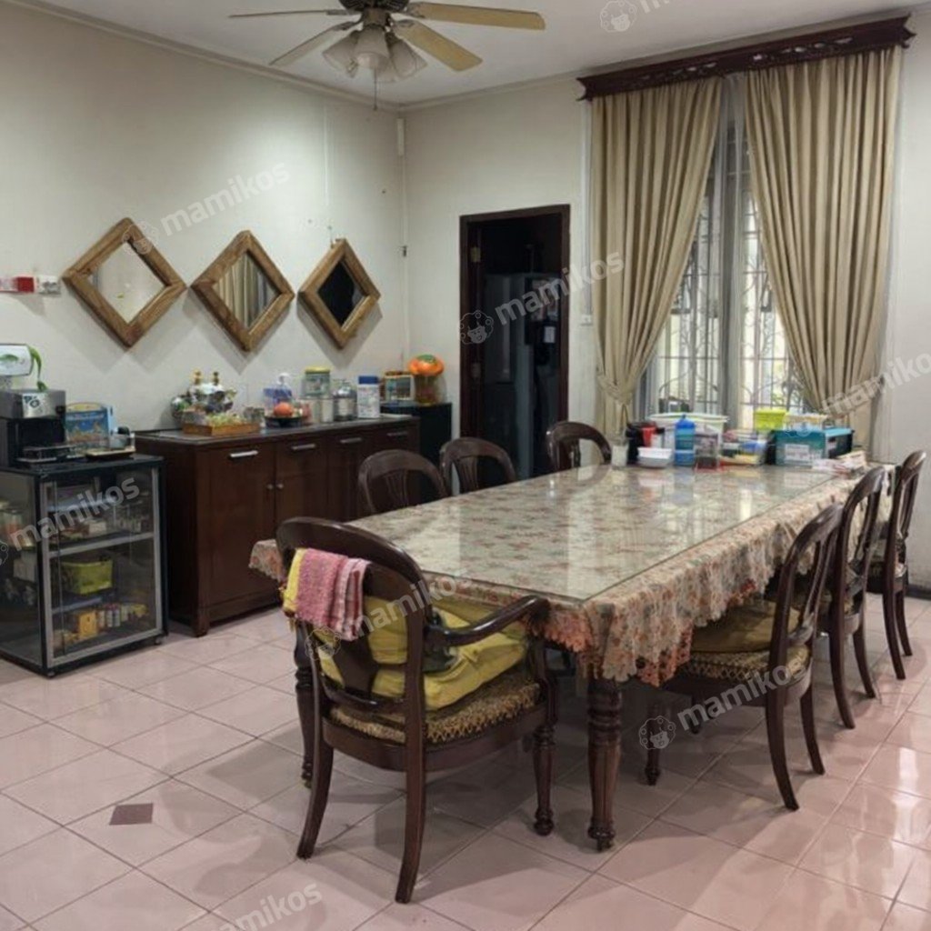 Rumah Sertifikat SHM 7 Kamar Tidur 4 Kamar Mandi Cibubur Jakarta Timur - Photo 4