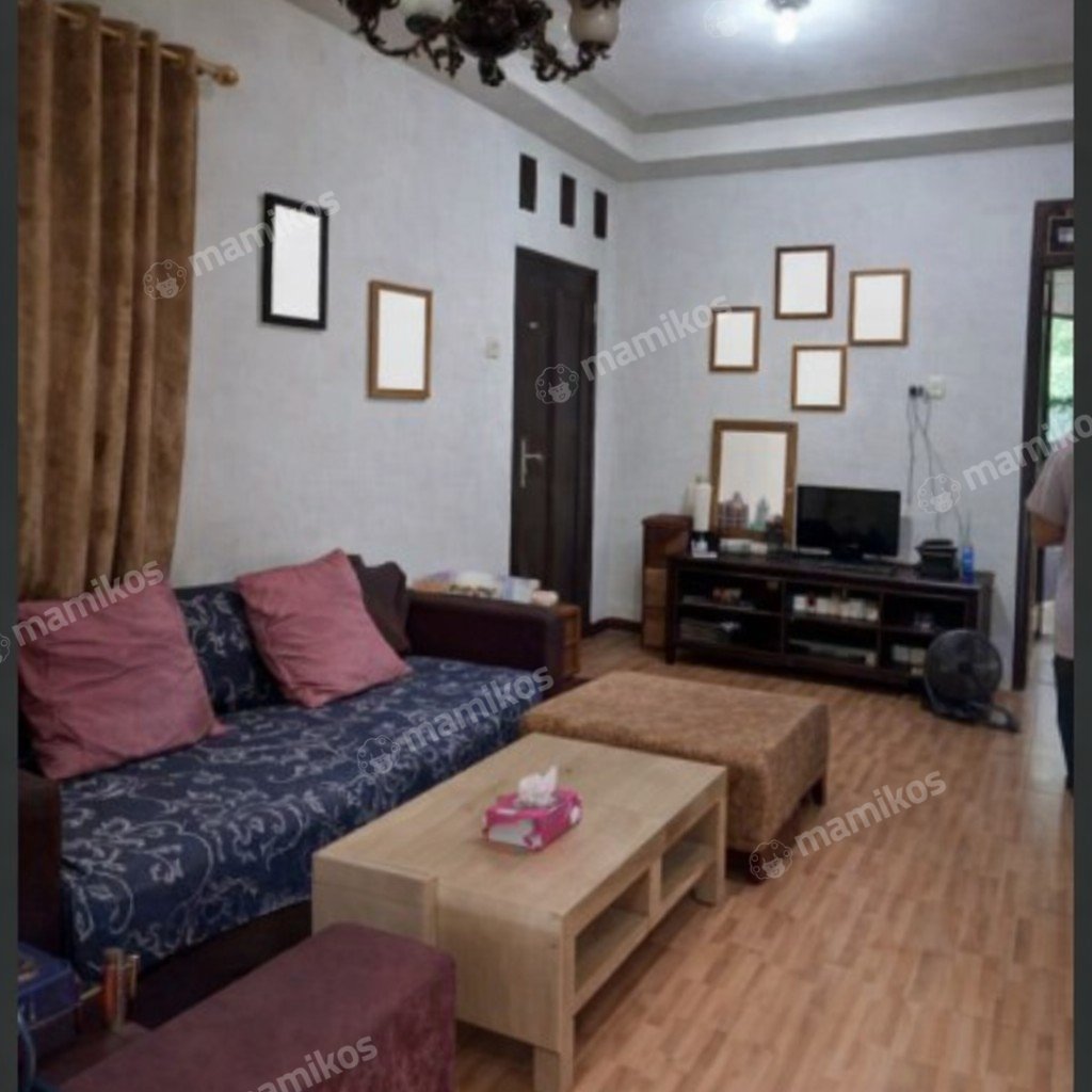 Rumah Sertifikat SHM 4 Kamar Tidur 2 Kamar Mandi Jagakarsa Jakarta Selatan - Photo 2