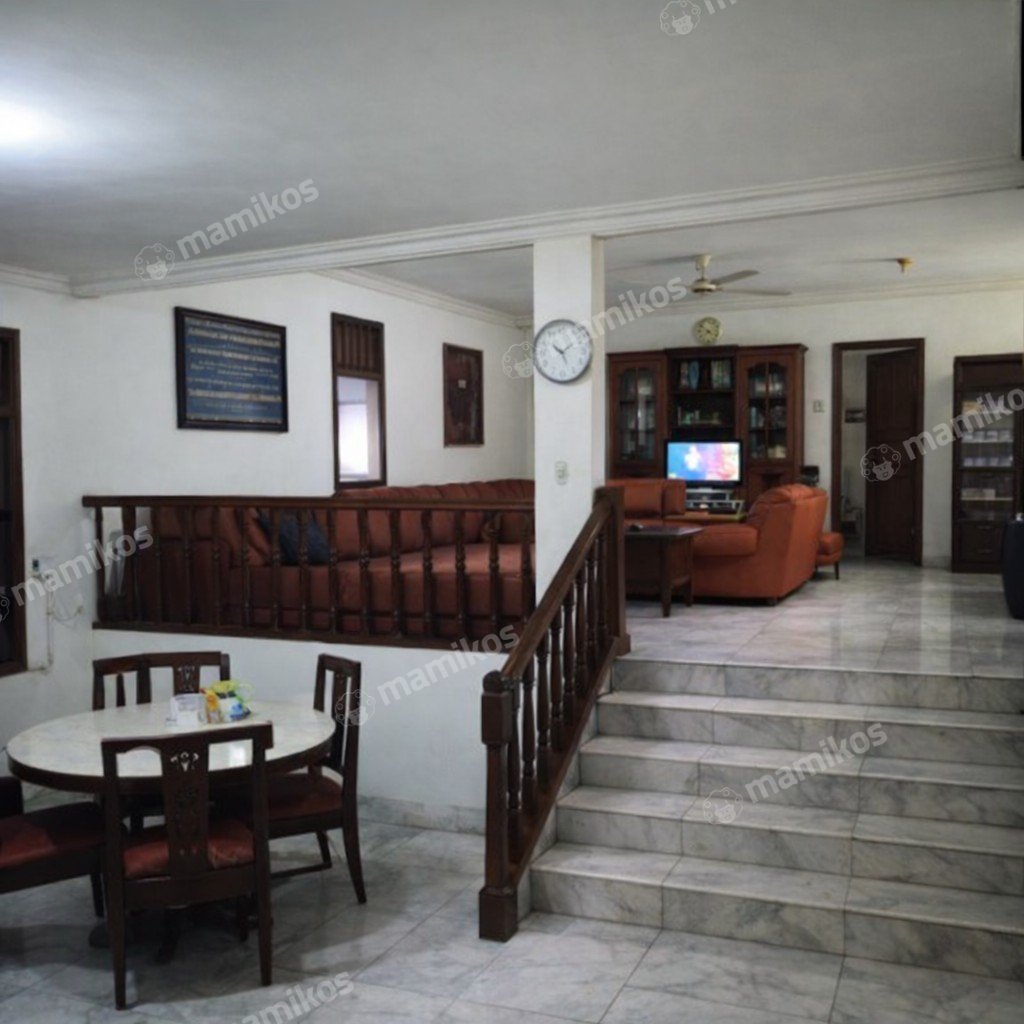 Rumah Sertifikat SHM 7 Kamar Tidur 4 Kamar Mandi Kalibata Jakarta Selatan - Photo 4
