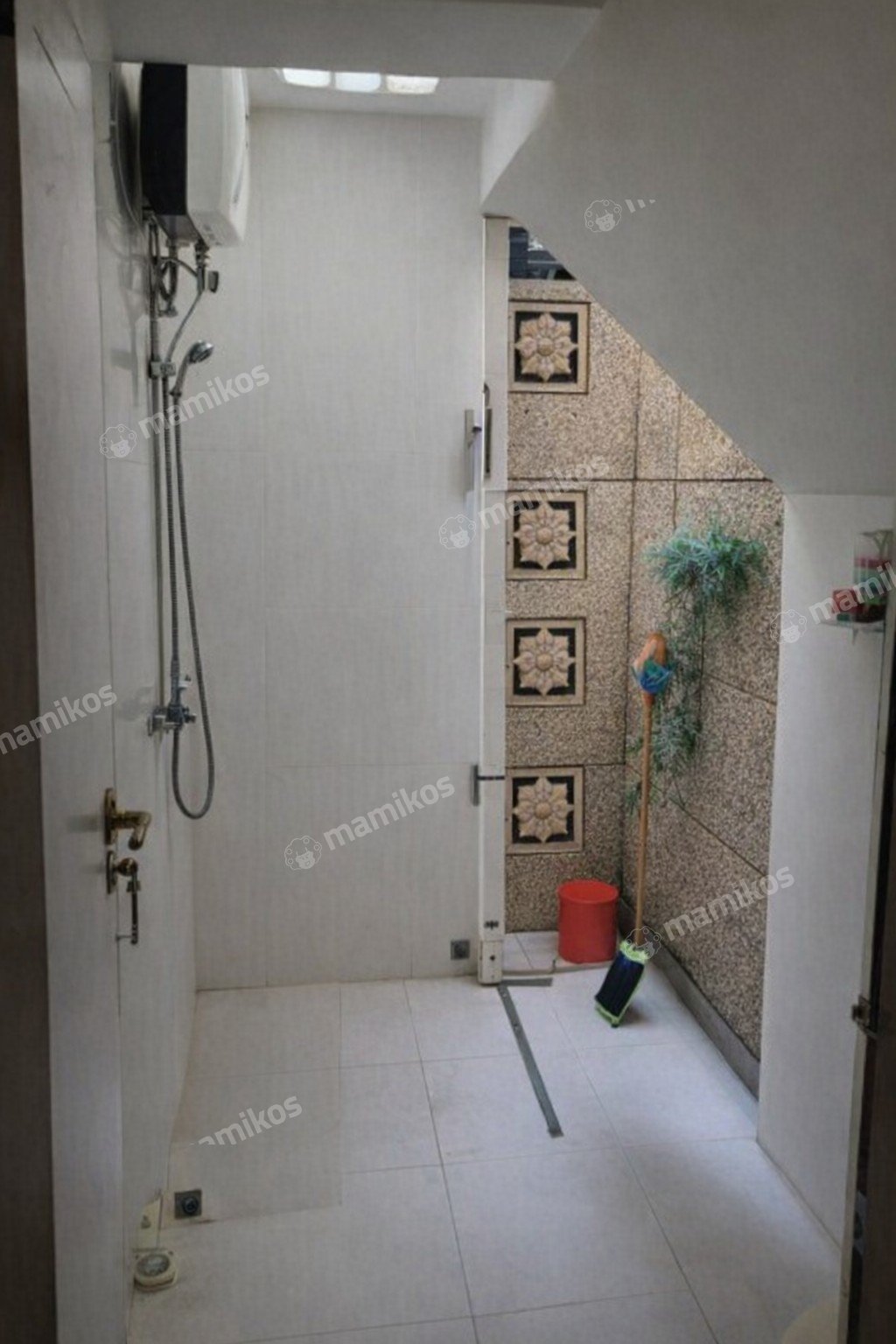 Rumah Sertifikat SHM 3 Kamar Tidur 2 Kamar Mandi Pondok Kelapa Jakarta Timur - Photo 2