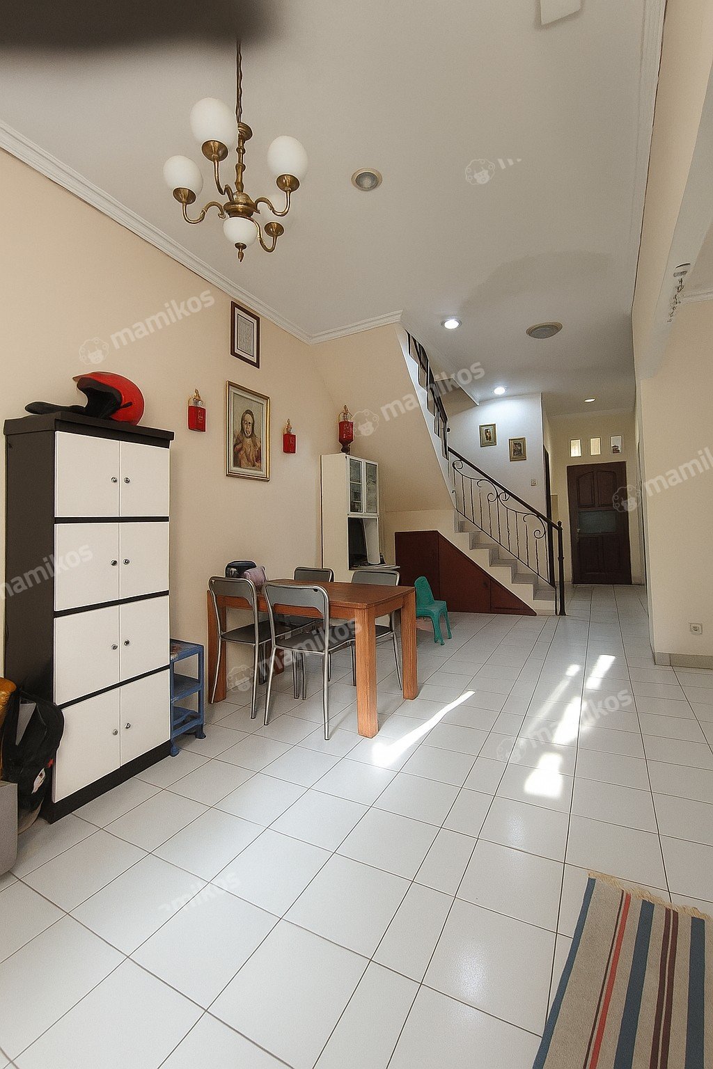 Rumah Sertifikat SHM 3 Kamar Tidur 2 Kamar Mandi Kembangan Jakarta Barat - Photo 2