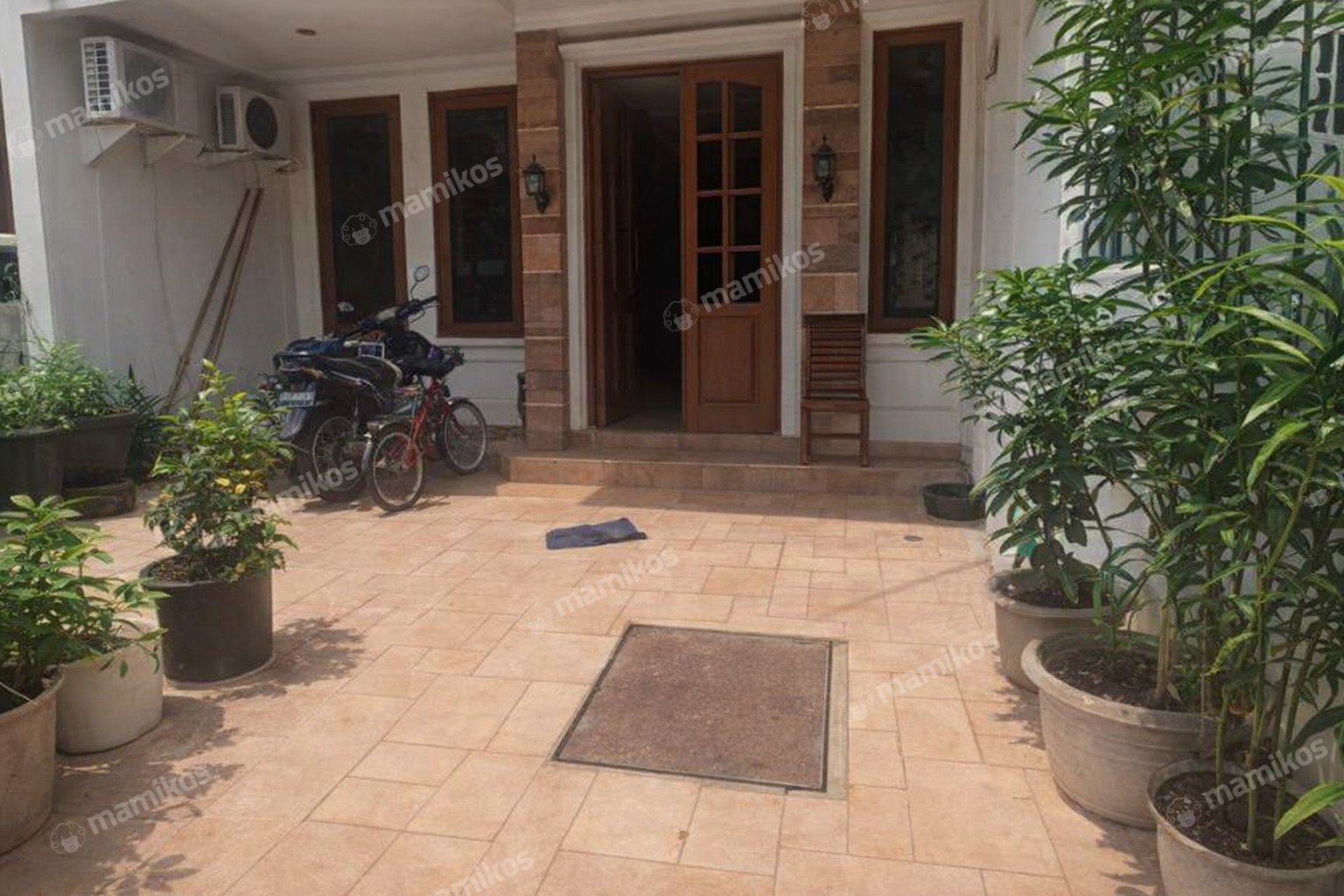 Rumah Sertifikat SHM 5 Kamar Tidur 3 Kamar Mandi Kelapa Gading Jakarta Utara