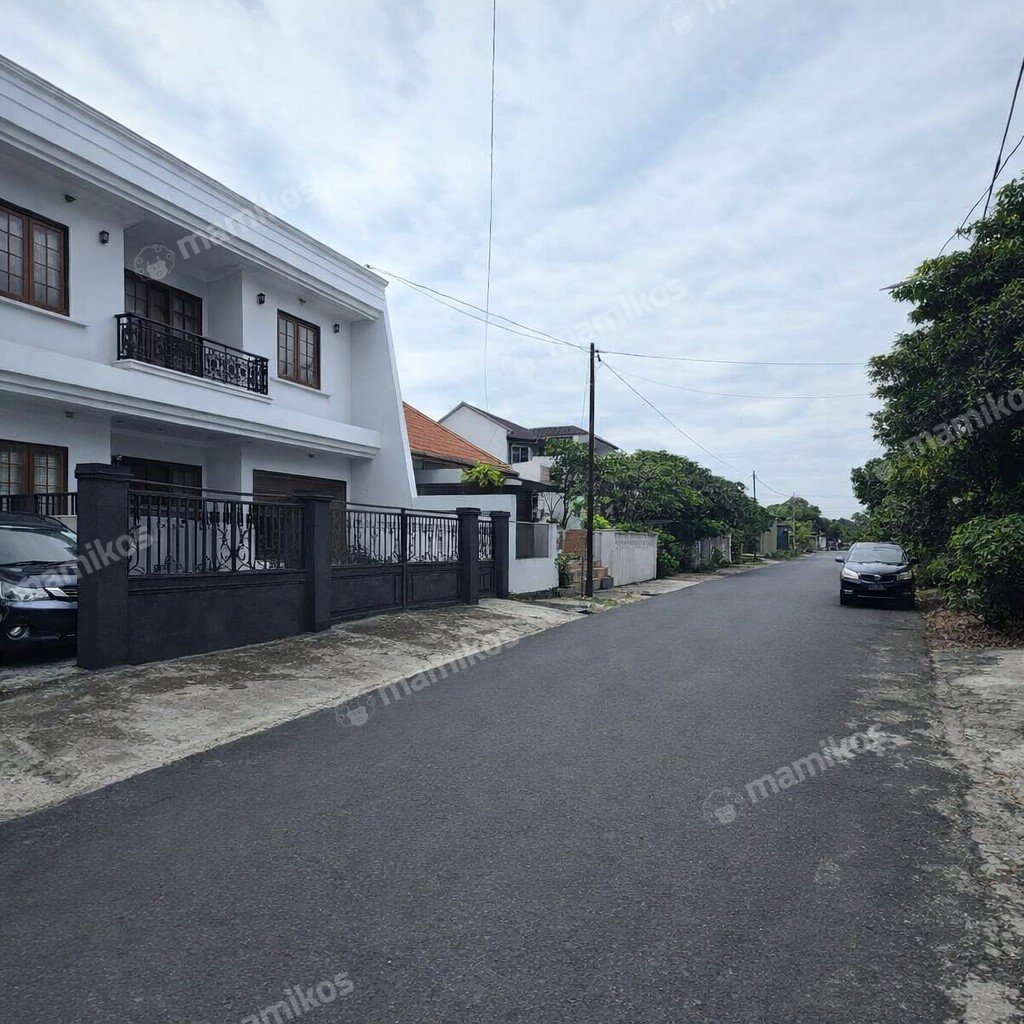 Rumah Sertifikat SHM 5 Kamar Tidur 4 Kamar Mandi Duren Sawit Jakarta Timur - Photo 2