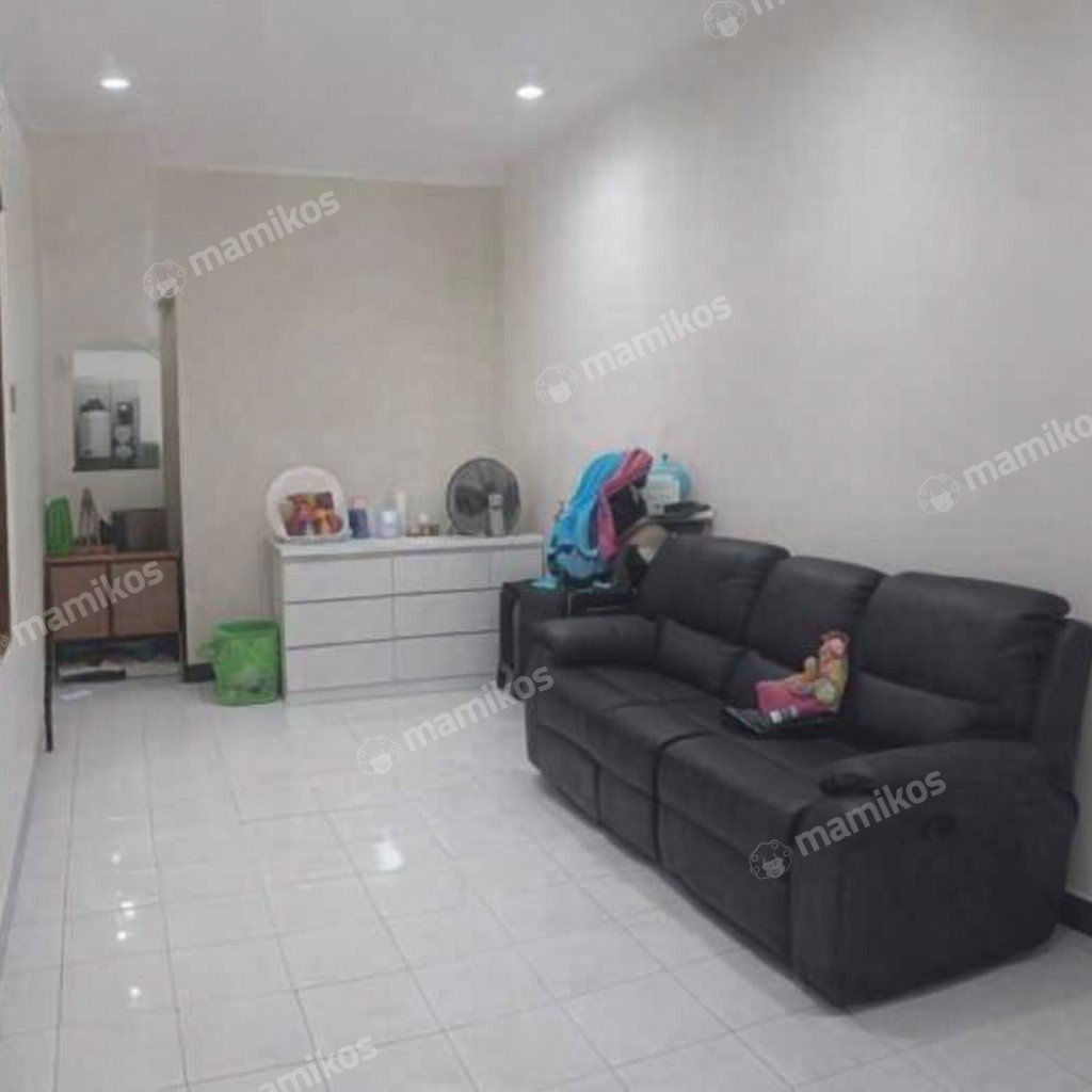 Rumah Sertifikat SHM 3 Kamar Tidur 2 Kamar Mandi Pegadungan Jakarta Barat - Photo 2