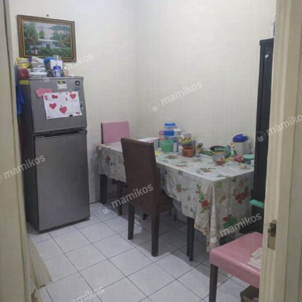 Rumah Sertifikat SHM 5 Kamar Tidur 4 Kamar Mandi Cilincing Jakarta Utara - Photo 3
