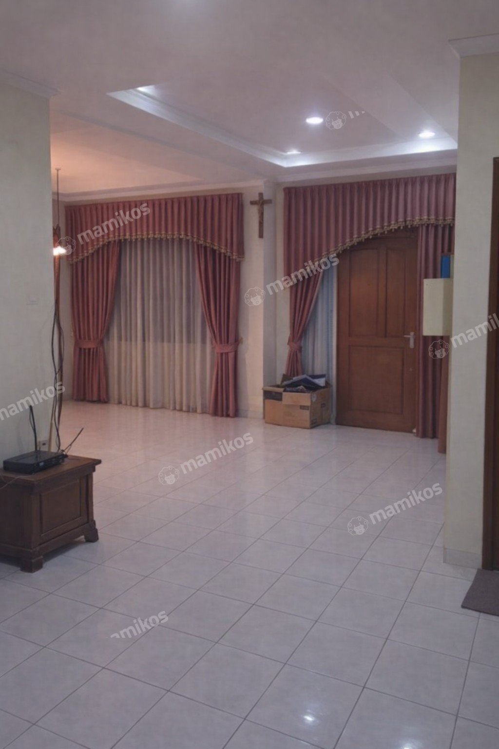 Rumah 6 Kamar Tidur 4 Kamar Mandi Kelapa Gading Jakarta Utara - Photo 2