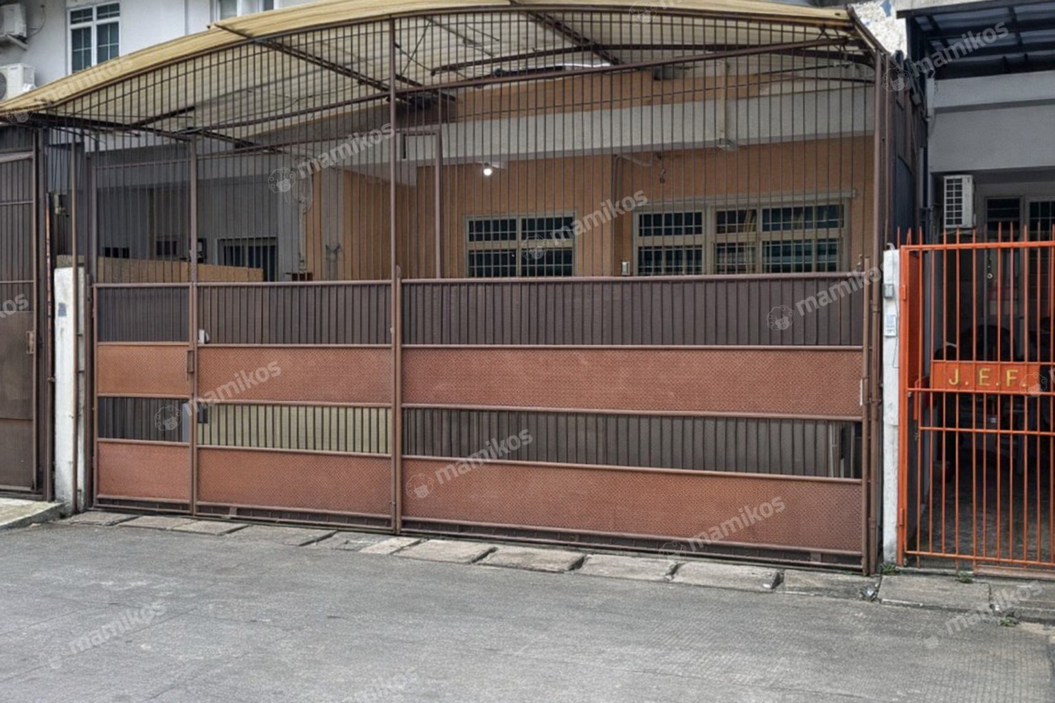 Rumah 3KT 3KM Taman Ratu Jakarta Barat