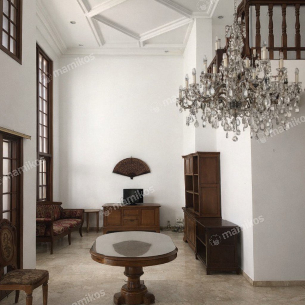 Rumah Sertifikat SHM 6 Kamar Tidur 4 Kamar Mandi Mega Kuningan Jakarta Selatan - Photo 2