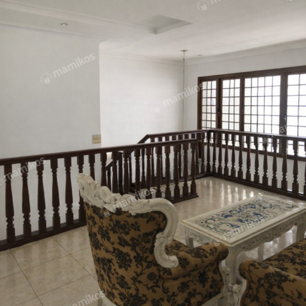 Rumah Sertifikat SHM 6 Kamar Tidur 4 Kamar Mandi Mega Kuningan Jakarta Selatan - Photo 5