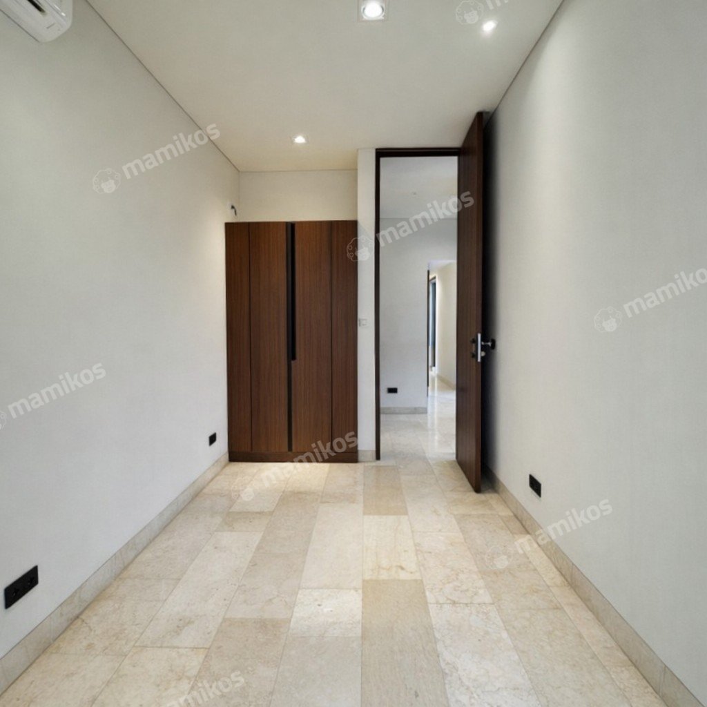 Rumah Sertifikat SHM 5 Kamar Tidur 5 Kamar Mandi Kemang Jakarta Selatan - Photo 3