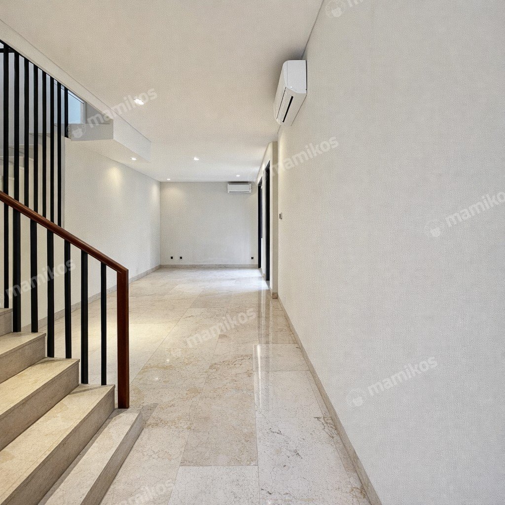 Rumah Sertifikat SHM 5 Kamar Tidur 5 Kamar Mandi Kemang Jakarta Selatan - Photo 4