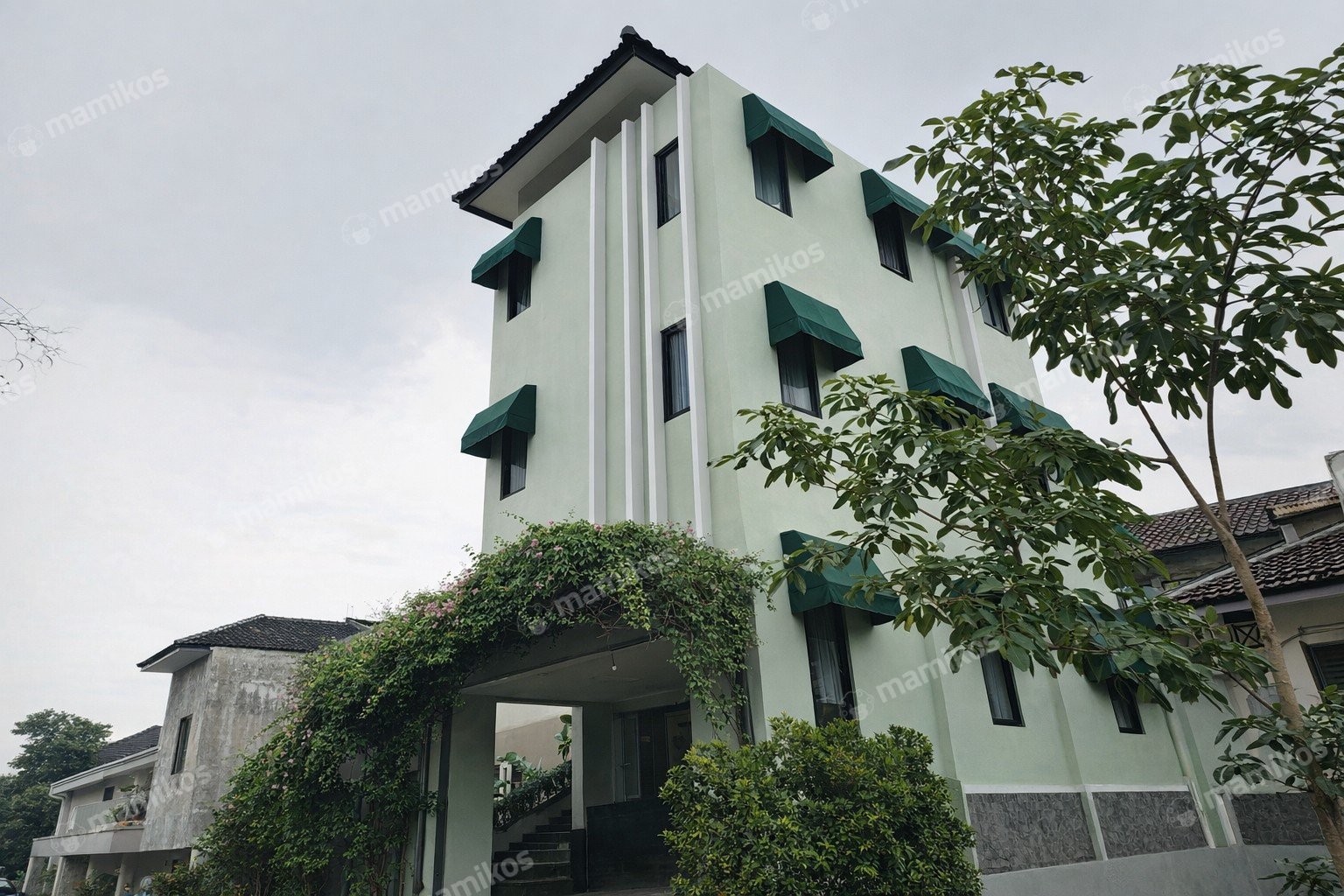 Rumah Sertifikat SHM 3 Kamar Tidur 2 Kamar Mandi TB Simatupang Jakarta Selatan - Photo 4