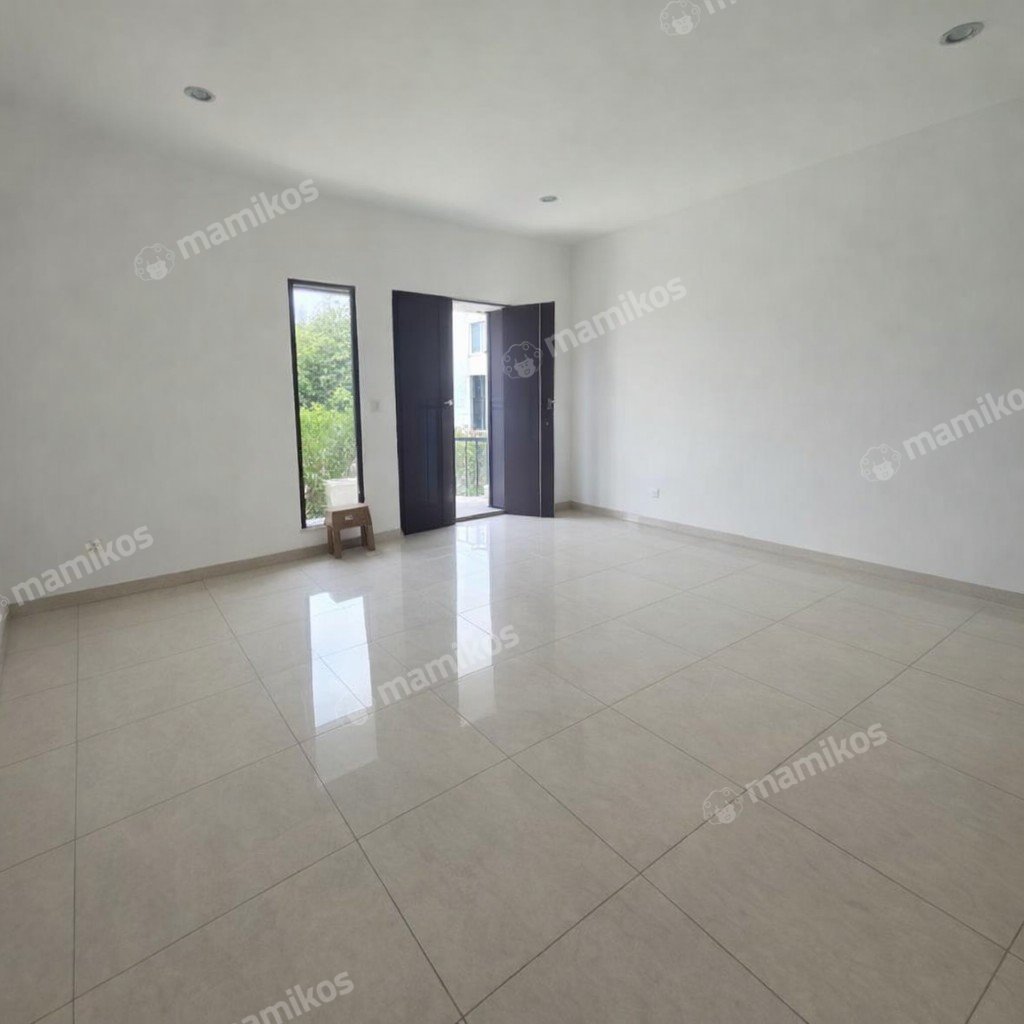 Rumah Sertifikat PPJB 4 Kamar Tidur 4 Kamar Mandi Pantai Indah Kapuk 2 Jakarta Utara - Photo 2