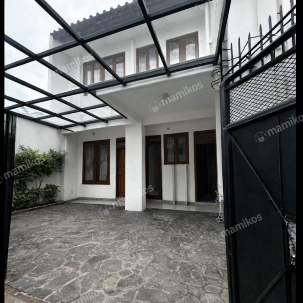 Rumah Sertifikat SHM 3 Kamar Tidur 3 Kamar Mandi Kayu Putih Jakarta Timur