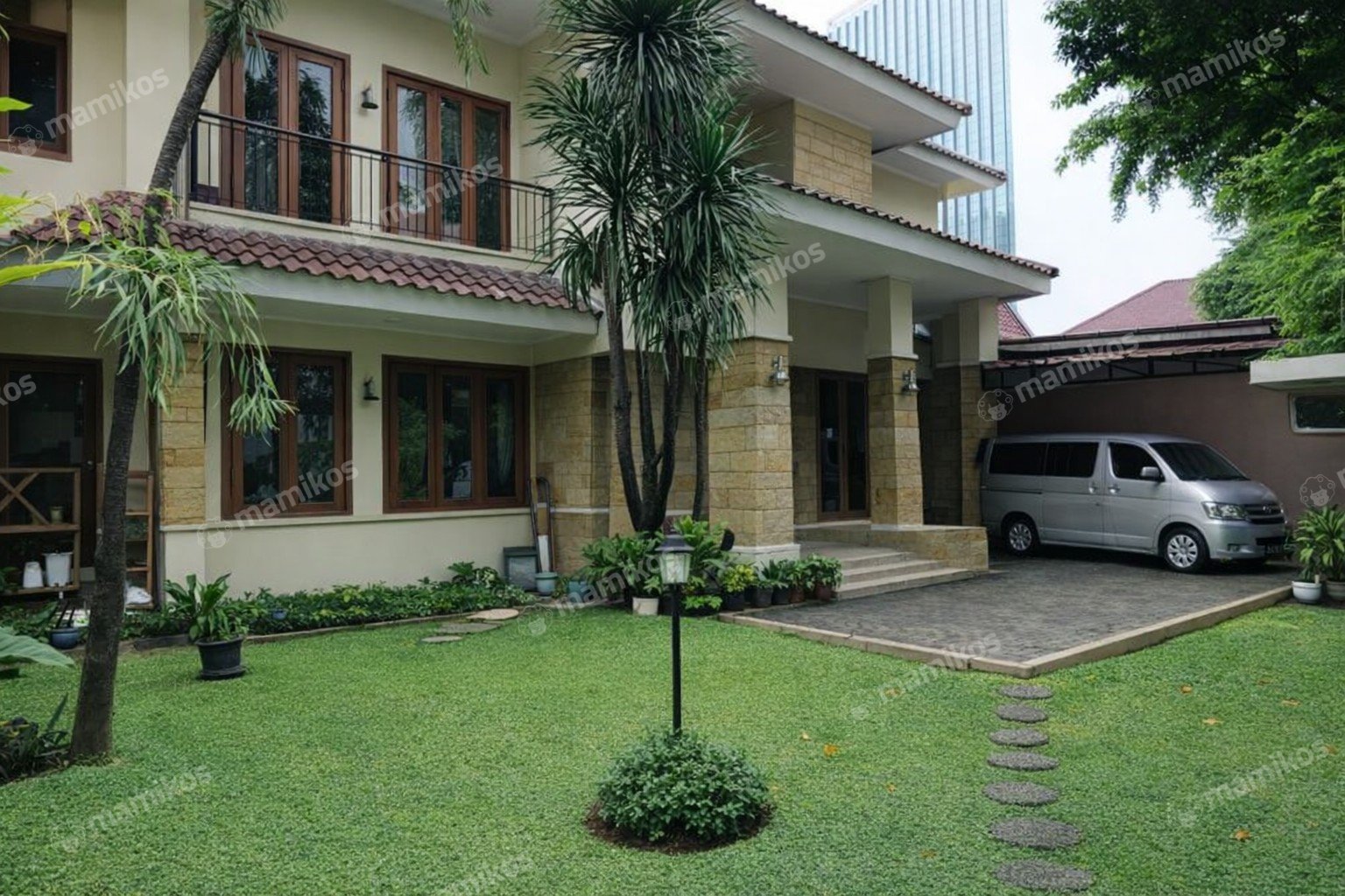 Rumah Sertifikat SHM 4 Kamar Tidur 3 Kamar Mandi Kebayoran Baru Jakarta Selatan