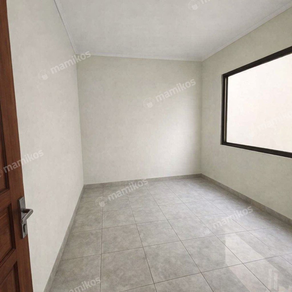Rumah Sertifikat SHM 4 Kamar Tidur 5 Kamar Mandi Permata Buana Jakarta Barat - Photo 3