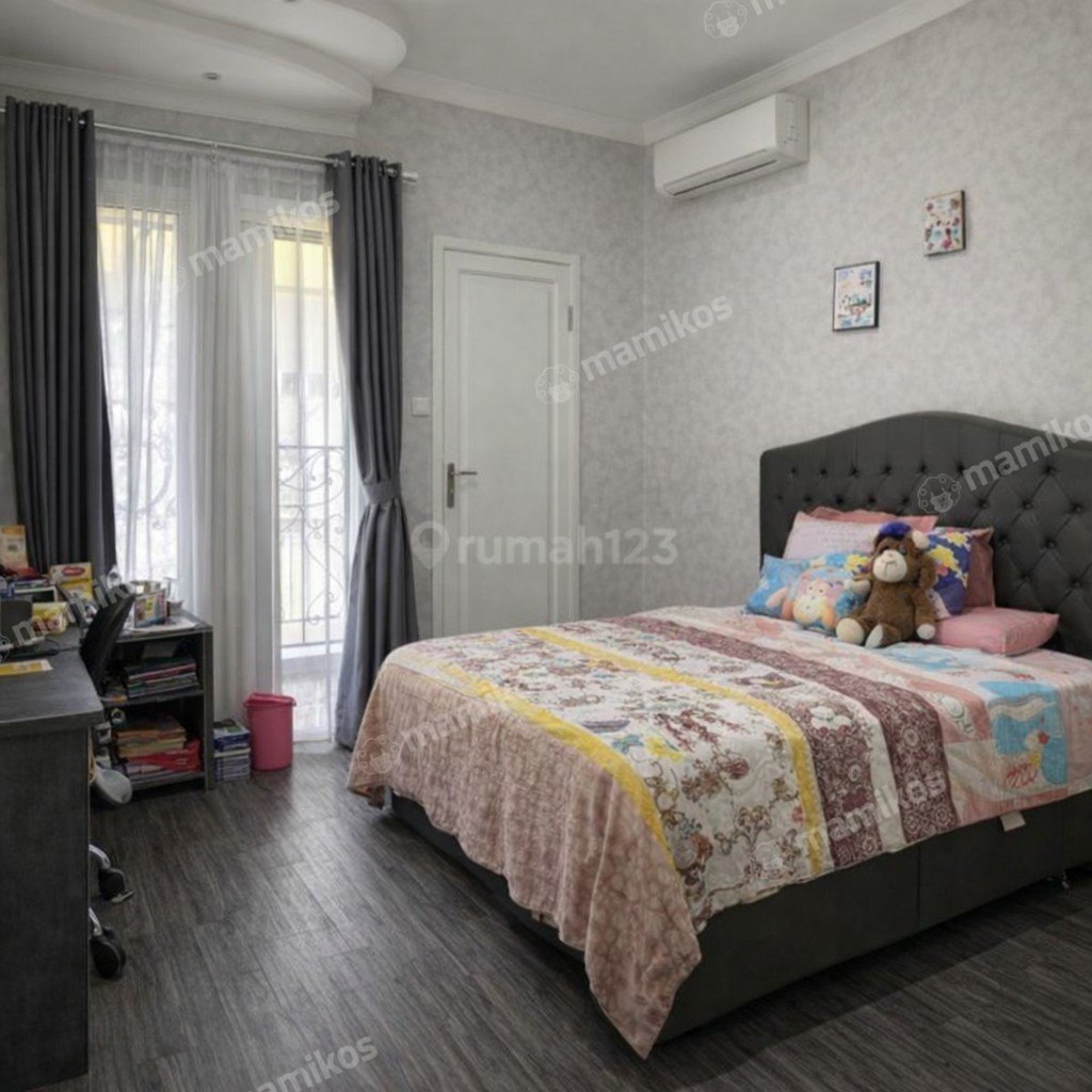 Rumah 4 Kamar Tidur 3 Kamar Mandi 2 Lantai Pluit Jakarta Utara - Photo 2