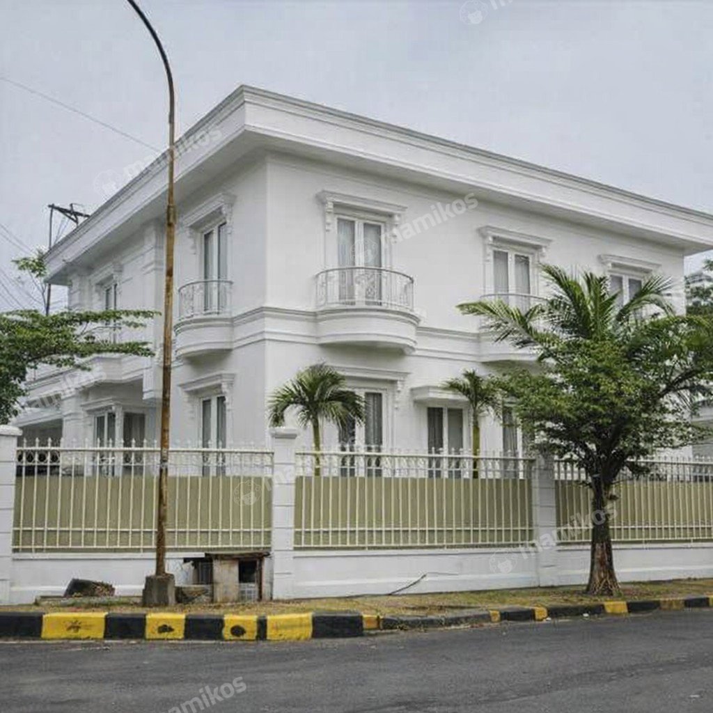 Rumah Sertifikat SHM 5 Kamar Tidur 4 Kamar Mandi Intercon Jakarta Barat - Photo 2
