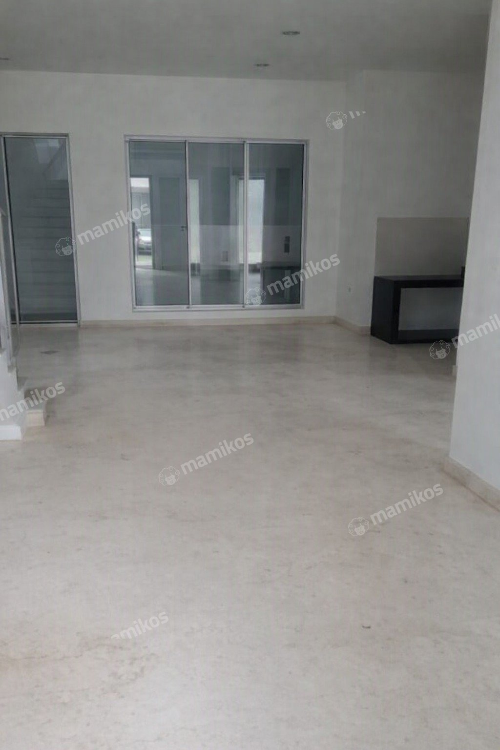 Rumah Sertifikat SHM 4 Kamar Tidur 4 Kamar Mandi Pantai Indah Kapuk Jakarta Utara - Photo 3