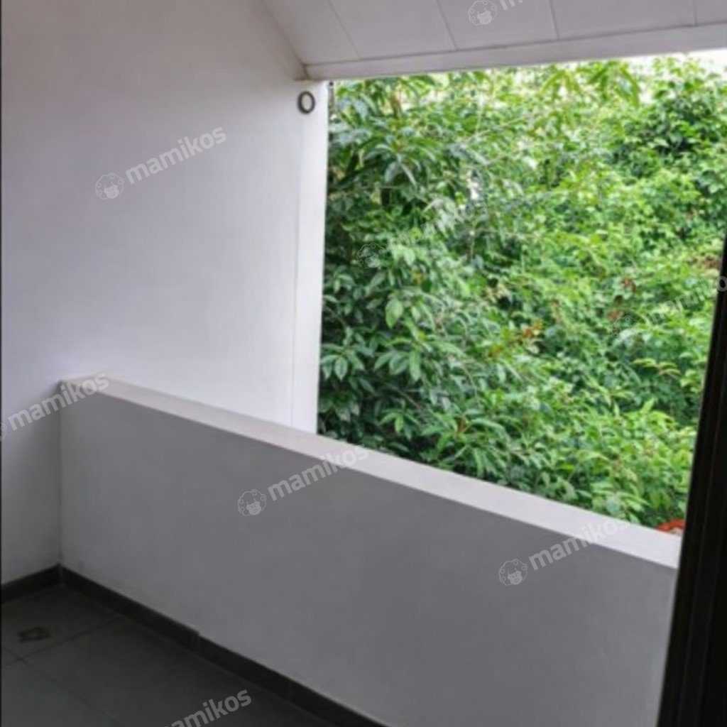 Rumah Sertifikat SHM 3 Kamar Tidur 3 Kamar Mandi Kebayoran Baru Jakarta Selatan - Photo 4