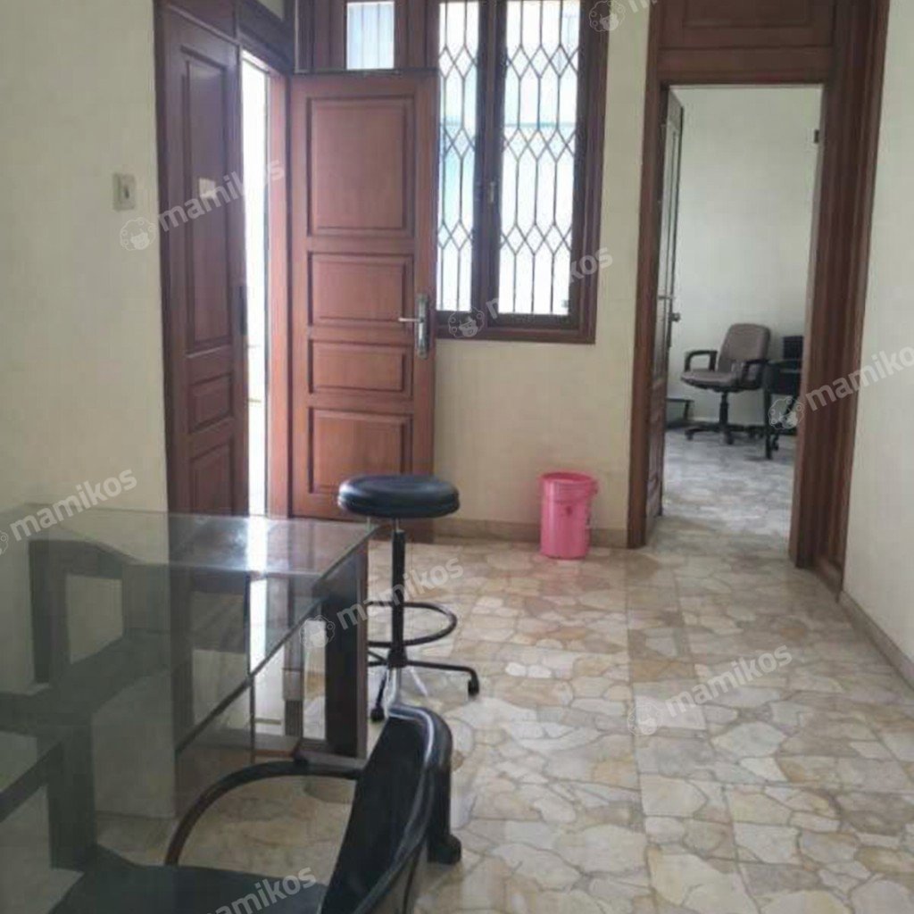 Rumah Sertifikat SHM 5 Kamar Tidur 4 Kamar Mandi Slipi Jakarta Barat - Photo 4