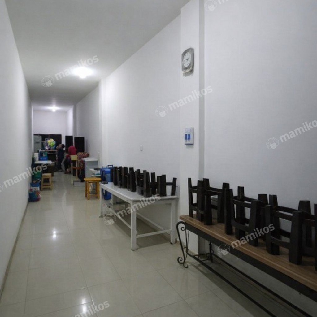 Rumah Sertifikat SHM 7 Kamar Tidur 3 Kamar Mandi Pulomas Jakarta Timur - Photo 2