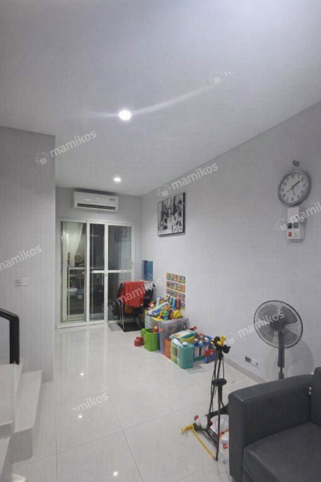 Rumah Sertifikat SHM 4 Kamar Tidur 3 Kamar Mandi Cakung Jakarta Timur - Photo 4